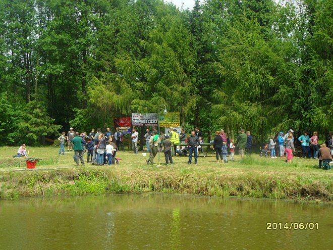 Wędkarski Dzień Dziecka z Kołem Narew 38 [1.05.2014] - zdjęcie #71 - eOstroleka.pl