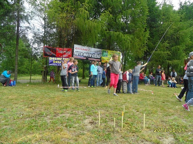 Wędkarski Dzień Dziecka z Kołem Narew 38 [1.05.2014] - zdjęcie #54 - eOstroleka.pl