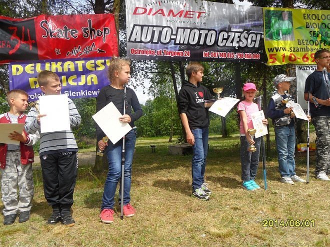 Wędkarski Dzień Dziecka z Kołem Narew 38 [1.05.2014] - zdjęcie #40 - eOstroleka.pl
