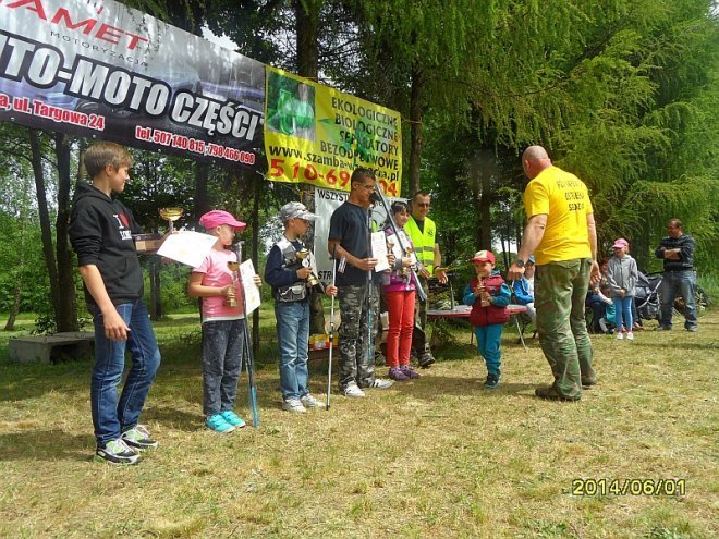 Wędkarski Dzień Dziecka z Kołem Narew 38 [1.05.2014] - zdjęcie #43 - eOstroleka.pl
