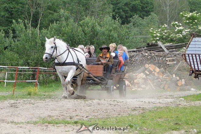 Dzień Dziecka w Przedszkolu Jaś i Małgosia [1.05.2014] - zdjęcie #33 - eOstroleka.pl