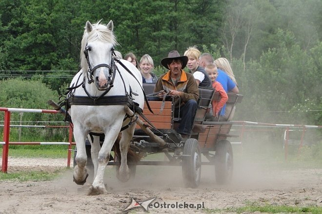Dzień Dziecka w Przedszkolu Jaś i Małgosia [1.05.2014] - zdjęcie #32 - eOstroleka.pl