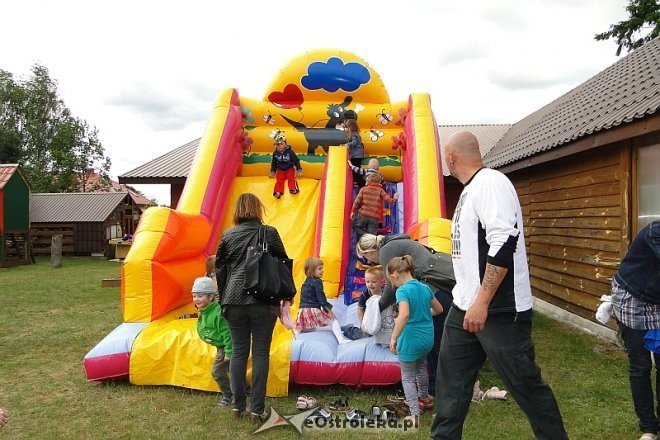 Dzień Dziecka w Przedszkolu Jaś i Małgosia [1.05.2014] - zdjęcie #9 - eOstroleka.pl