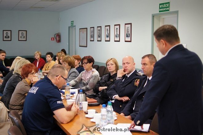 „Bezpieczna Jesień Życia”  – spotkanie w trosce o seniorów [02.06.2014]  - zdjęcie #8 - eOstroleka.pl