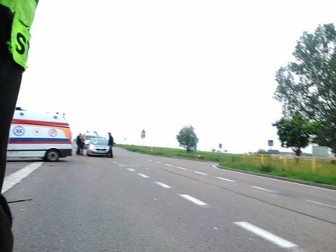 Tyszki Gostery: Dachowanie na skrzyżowaniu [02.06.2014] - zdjęcie #2 - eOstroleka.pl