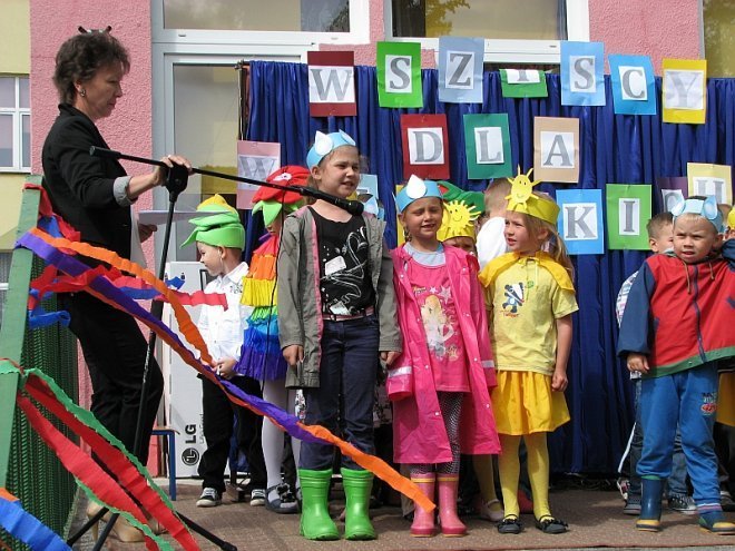 Festyn rodzinny w PM nr 15 [30.05.2014] - zdjęcie #21 - eOstroleka.pl