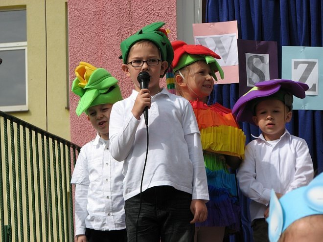 Festyn rodzinny w PM nr 15 [30.05.2014] - zdjęcie #15 - eOstroleka.pl