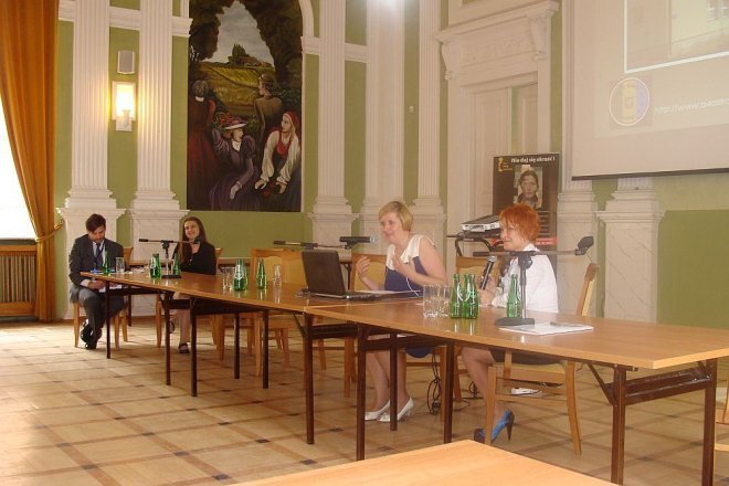 Wyróżnienie dla ostrołęckiej „czwórki” w konkursie „Twoje dane – twoja sprawa” [04.06.2014] - zdjęcie #2 - eOstroleka.pl