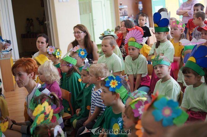 II Edycja między przedszkolnego konkursu pod hasłem „Kolorowe Ogródki” [05.06.2014] - zdjęcie #10 - eOstroleka.pl