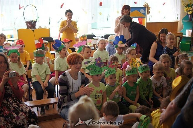 II Edycja między przedszkolnego konkursu pod hasłem „Kolorowe Ogródki” [05.06.2014] - zdjęcie #32 - eOstroleka.pl