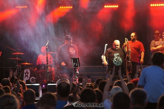 Zespół Piersi na finał wielkiego otwarcia Galerii Bursztynowej [05.06.2014] - zdjęcie #69 - eOstroleka.pl