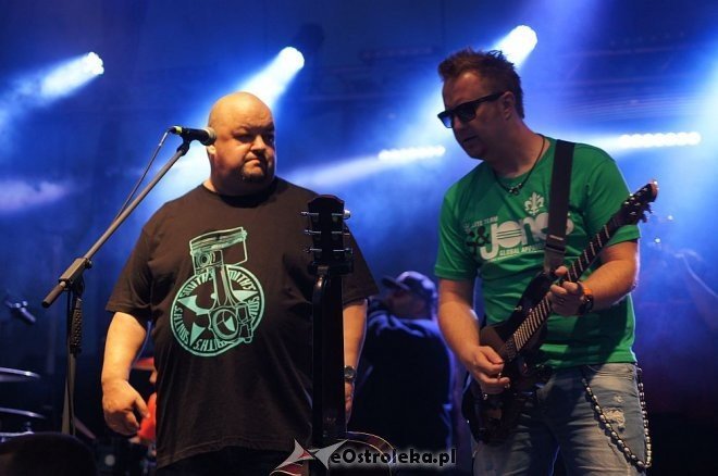 Zespół Piersi na finał wielkiego otwarcia Galerii Bursztynowej [05.06.2014] - zdjęcie #168 - eOstroleka.pl
