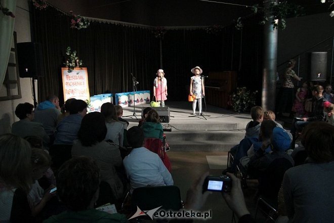 Ostrołęcki Festiwal Piosenki Przedszkolnej [06.06.2014] - zdjęcie #25 - eOstroleka.pl