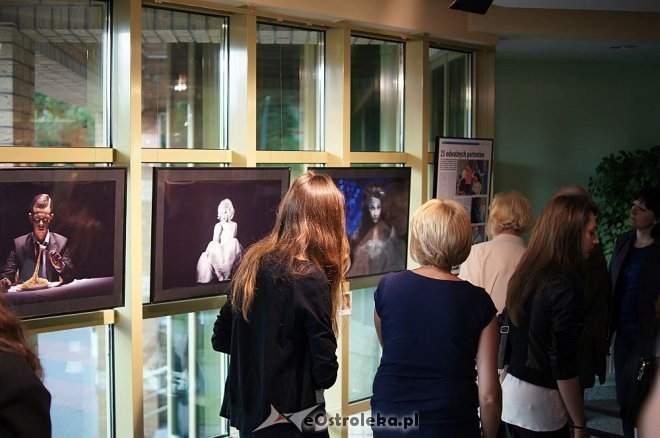 „Mój portret” - Wernisaż wystawy [06.06.2014] - zdjęcie #33 - eOstroleka.pl