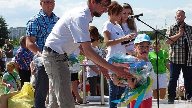 Z ekologią za pan brat – festyn rodzinny ostrołęckiego TBS [07.06.2014] - zdjęcie #3 - eOstroleka.pl