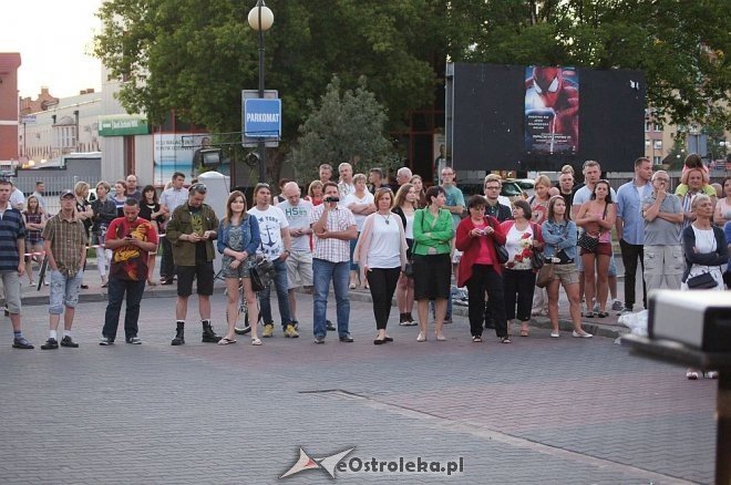 „Wolności... Oddać Nie Umiem” – koncert i spektakl plenerowy z okazji 25-lecia demokracji w Polsce [08.06.2014] - zdjęcie #44 - eOstroleka.pl