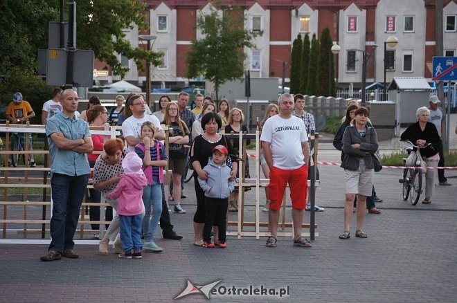 „Wolności... Oddać Nie Umiem” – koncert i spektakl plenerowy z okazji 25-lecia demokracji w Polsce [08.06.2014] - zdjęcie #43 - eOstroleka.pl