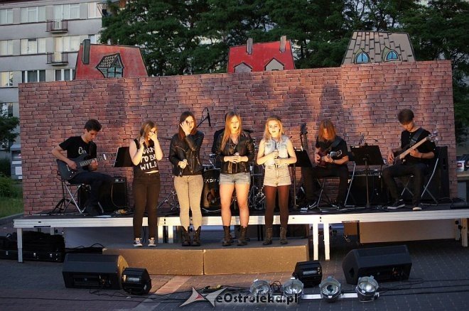 „Wolności... Oddać Nie Umiem” – koncert i spektakl plenerowy z okazji 25-lecia demokracji w Polsce [08.06.2014] - zdjęcie #35 - eOstroleka.pl