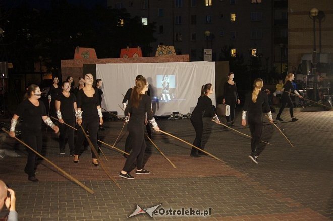 „Wolności... Oddać Nie Umiem” – koncert i spektakl plenerowy z okazji 25-lecia demokracji w Polsce [08.06.2014] - zdjęcie #1 - eOstroleka.pl