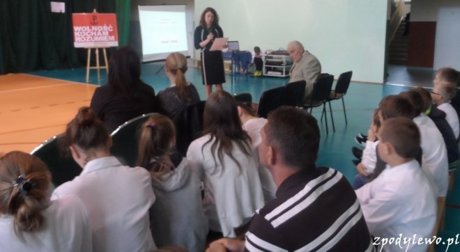 Lekcja historii w Dylewie [11.06.2014] - zdjęcie #4 - eOstroleka.pl