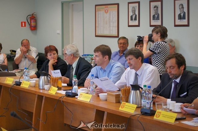 Sesja Rady Miasta: Spółdzielnia socjalna „KELE” powołana do życia [12.06.2014] - zdjęcie #16 - eOstroleka.pl