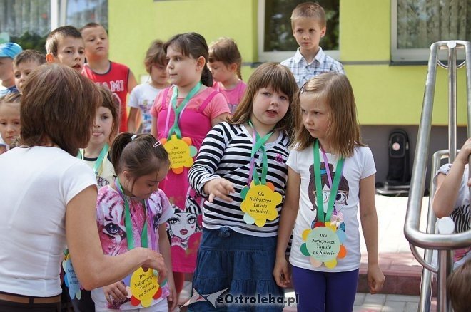 Festyn Rodzinny Przedszkola Miejskiego nr 5 [12.06.2014] - zdjęcie #38 - eOstroleka.pl