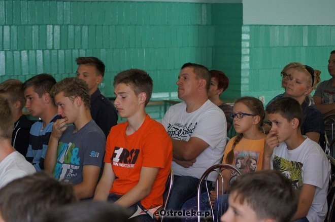 Łukasz Grzeszczyk spotykał się z młodymi piłkarzami z Ostrołęki [12,06,2014] - zdjęcie #16 - eOstroleka.pl