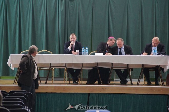 Pierwsza Pielgrzymka Apostolstwa Trzeźwości Diecezji Łomżyńskiej do Sanktuarium św. Antoniego w Ostrołęce [13.06.2014] - zdjęcie #2 - eOstroleka.pl