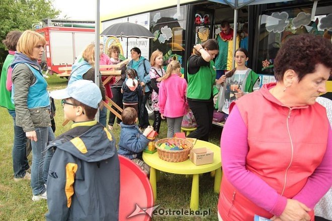 „Piknik z Rodzinką” na osiedlu Sienkiewicza [14.06.2014] - zdjęcie #63 - eOstroleka.pl