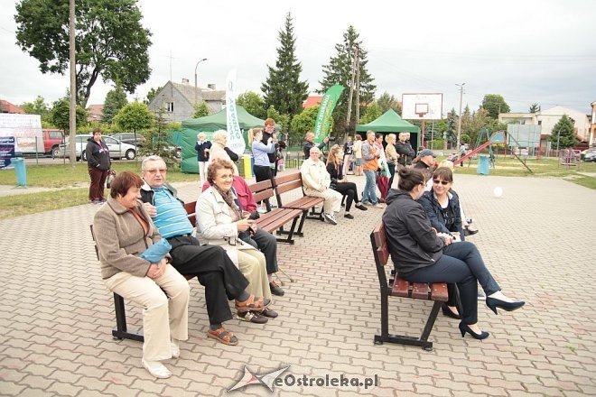 „Piknik z Rodzinką” na osiedlu Sienkiewicza [14.06.2014] - zdjęcie #64 - eOstroleka.pl