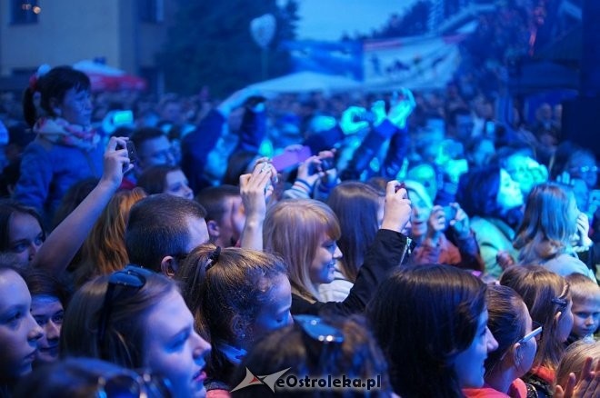 Piękni i Młodzi zagrali w Ostrołęce [16.06.2014] - zdjęcie #28 - eOstroleka.pl