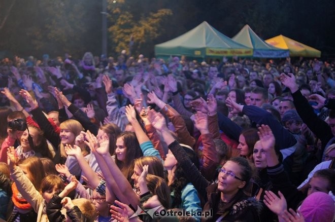 Piękni i Młodzi zagrali w Ostrołęce [16.06.2014] - zdjęcie #51 - eOstroleka.pl