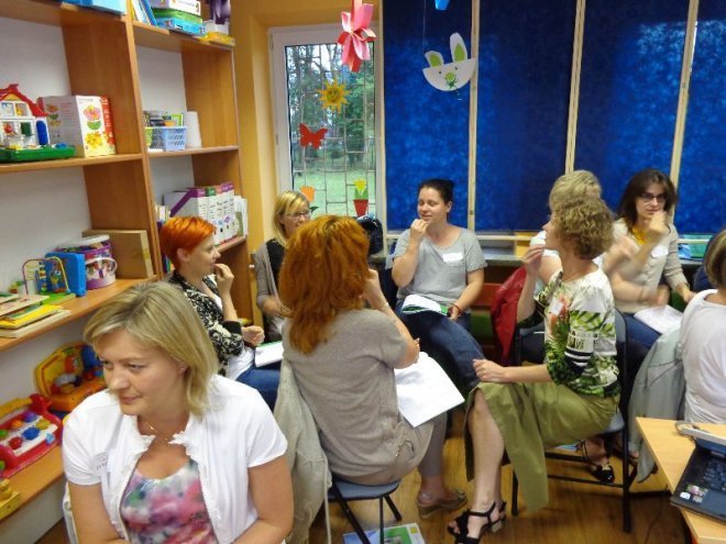 Szkolenie pt. „MAKATON system gestów i znaków – poziom podstawowy I” [18.06.2014] - zdjęcie #11 - eOstroleka.pl