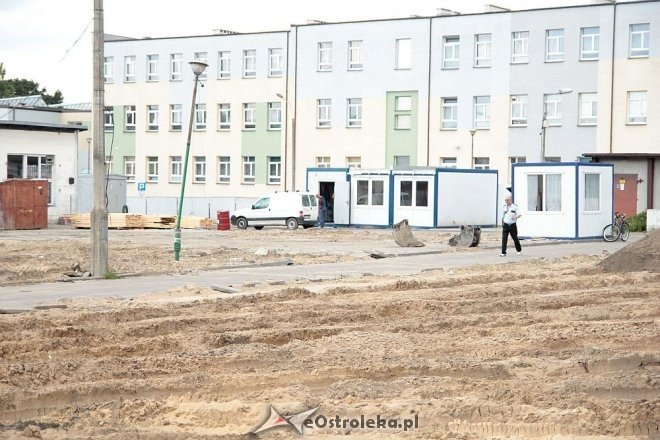 Ostrołęka: Ruszyły prace ziemne przy budowie Hali Targowej [18.06.2014] - zdjęcie #4 - eOstroleka.pl