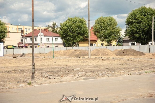 Ostrołęka: Ruszyły prace ziemne przy budowie Hali Targowej [18.06.2014] - zdjęcie #16 - eOstroleka.pl