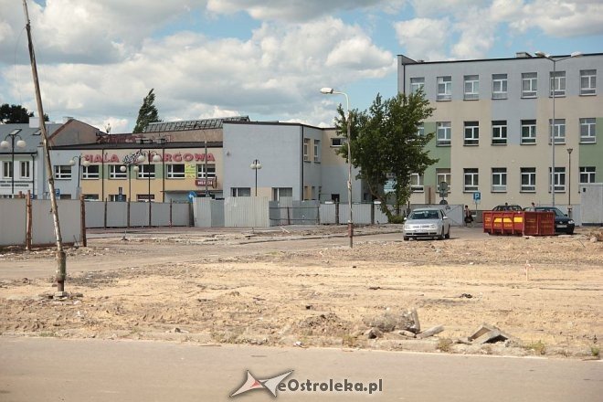 Ostrołęka: Ruszyły prace ziemne przy budowie Hali Targowej [18.06.2014] - zdjęcie #18 - eOstroleka.pl