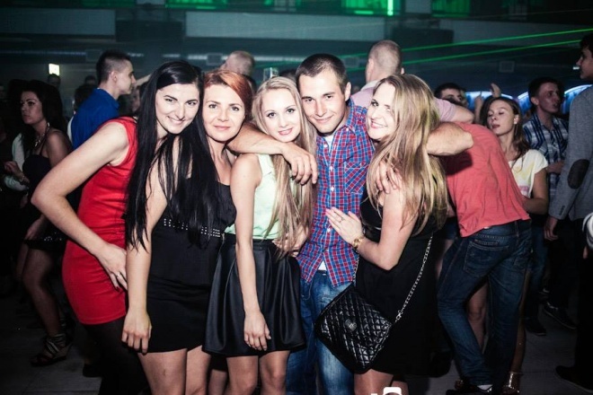 Dj Hubertuse Energy 2000 w Clubie Capitol Sypniewo [ZDJĘCIA] - zdjęcie #108 - eOstroleka.pl