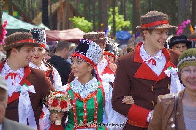 Wesele Kurpiowskie 2014: Ceremonia zaślubin po kurpiowsku [22.06.2014] - zdjęcie #188 - eOstroleka.pl