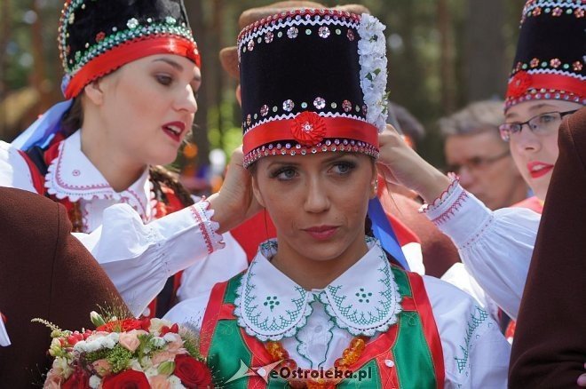 Wesele Kurpiowskie 2014: Ceremonia zaślubin po kurpiowsku [22.06.2014] - zdjęcie #184 - eOstroleka.pl
