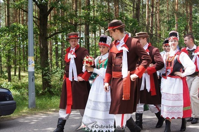Wesele Kurpiowskie 2014: Ceremonia zaślubin po kurpiowsku [22.06.2014] - zdjęcie #163 - eOstroleka.pl