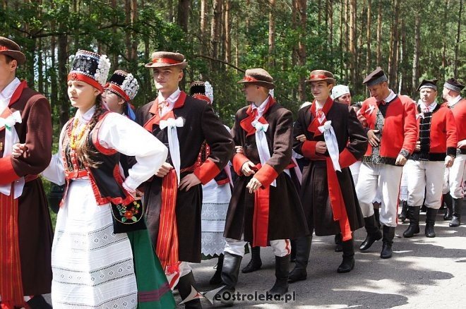 Wesele Kurpiowskie 2014: Ceremonia zaślubin po kurpiowsku [22.06.2014] - zdjęcie #159 - eOstroleka.pl