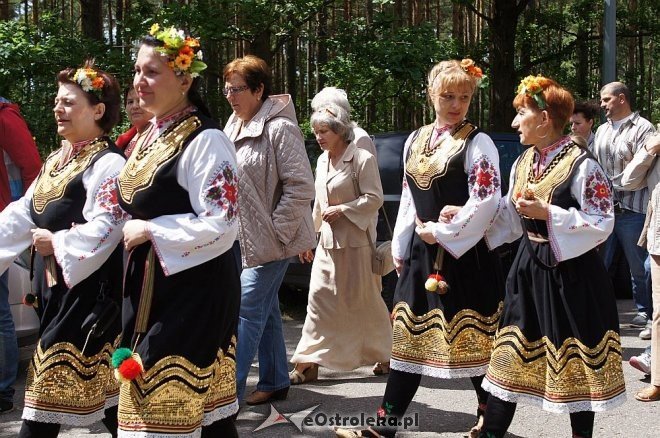 Wesele Kurpiowskie 2014: Ceremonia zaślubin po kurpiowsku [22.06.2014] - zdjęcie #131 - eOstroleka.pl