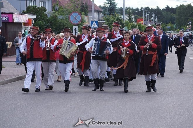 Wesele Kurpiowskie 2014: Ceremonia zaślubin po kurpiowsku [22.06.2014] - zdjęcie #129 - eOstroleka.pl