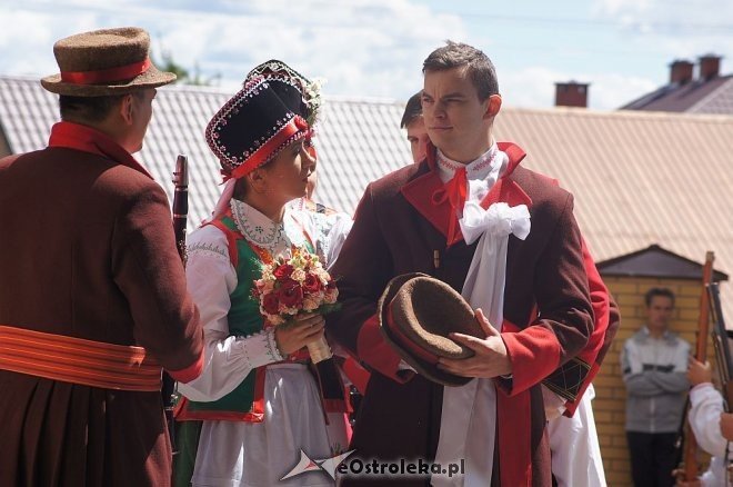 Wesele Kurpiowskie 2014: Ceremonia zaślubin po kurpiowsku [22.06.2014] - zdjęcie #89 - eOstroleka.pl