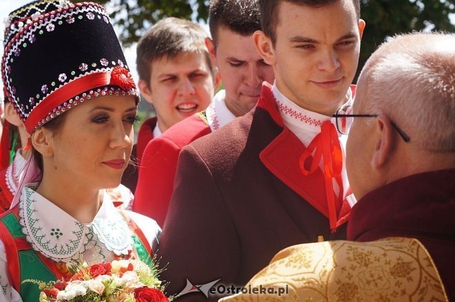Wesele Kurpiowskie 2014: Ceremonia zaślubin po kurpiowsku [22.06.2014] - zdjęcie #81 - eOstroleka.pl