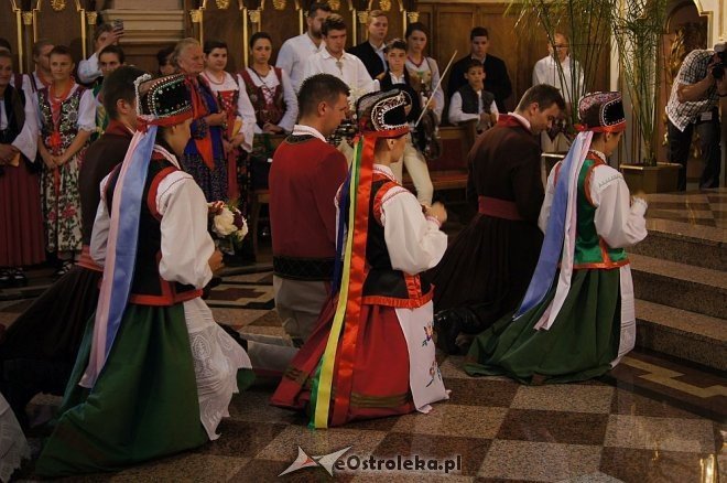 Wesele Kurpiowskie 2014: Ceremonia zaślubin po kurpiowsku [22.06.2014] - zdjęcie #35 - eOstroleka.pl