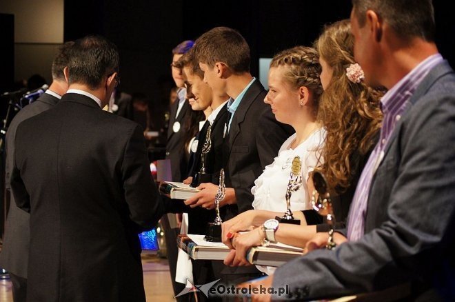 VII Samorządowa Gala Uczniowska [25.06.2014] - zdjęcie #124 - eOstroleka.pl