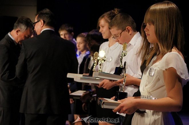 VII Samorządowa Gala Uczniowska [25.06.2014] - zdjęcie #77 - eOstroleka.pl