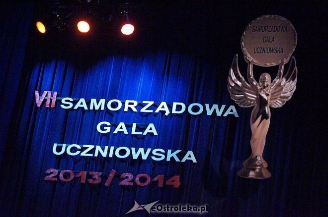 VII Samorządowa Gala Uczniowska [25.06.2014] - zdjęcie #1 - eOstroleka.pl