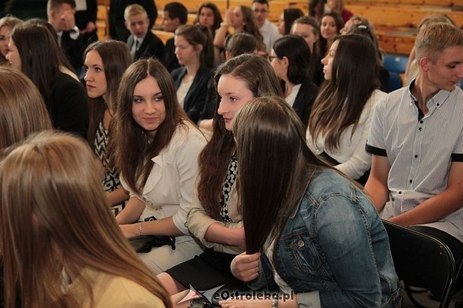 Zakończenie roku szkolnego w I Liceum Ogólnokształcącym [27.06.2014] - zdjęcie #23 - eOstroleka.pl